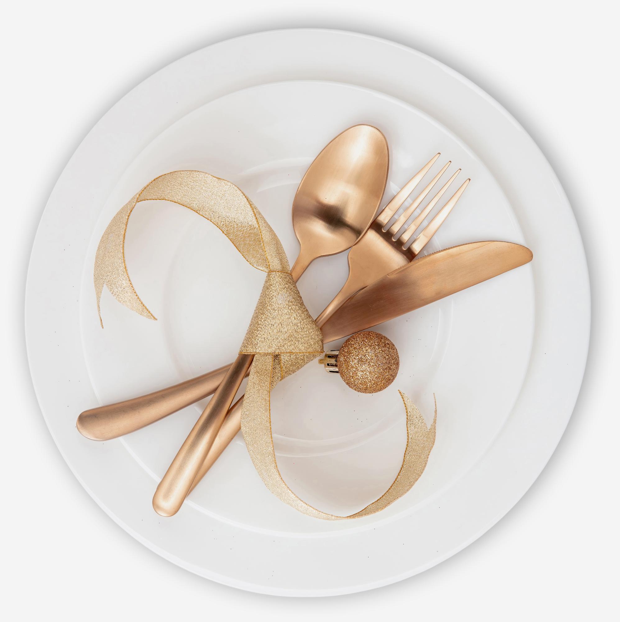 Elegant pop-up table setting with garnished plates